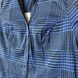 LANE BRYANT Long Sleeve V-neck Button Front Shirt SIZE 14 Career Top